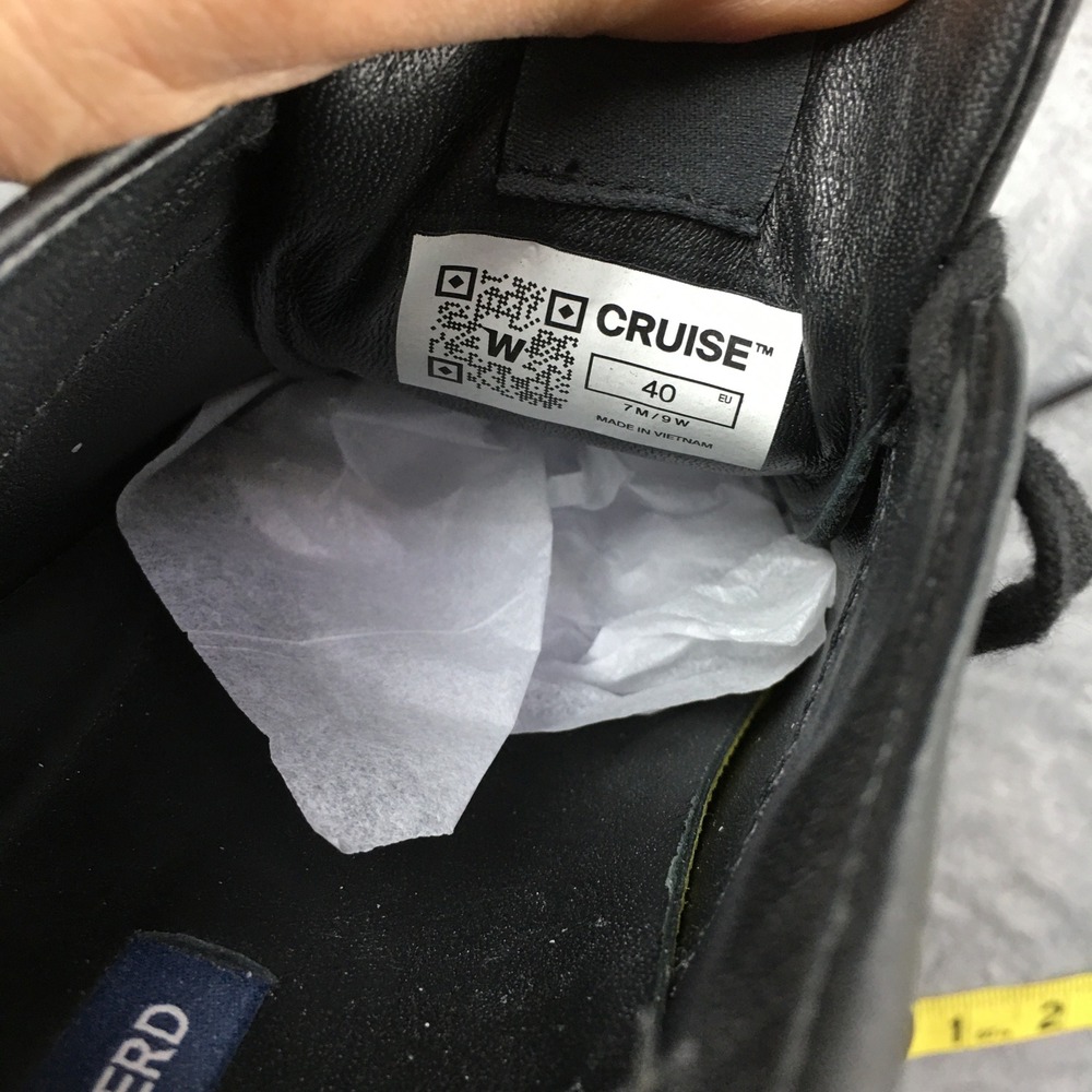 Wolf & Shepherd Cruise' Lo Black & White Sneakers Mens 7W Women 9W EU 40 Preppy - Picture 2 of 16